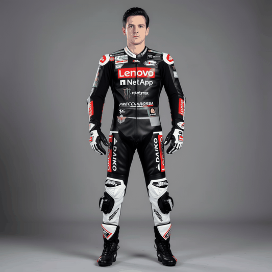 suits racing bikes